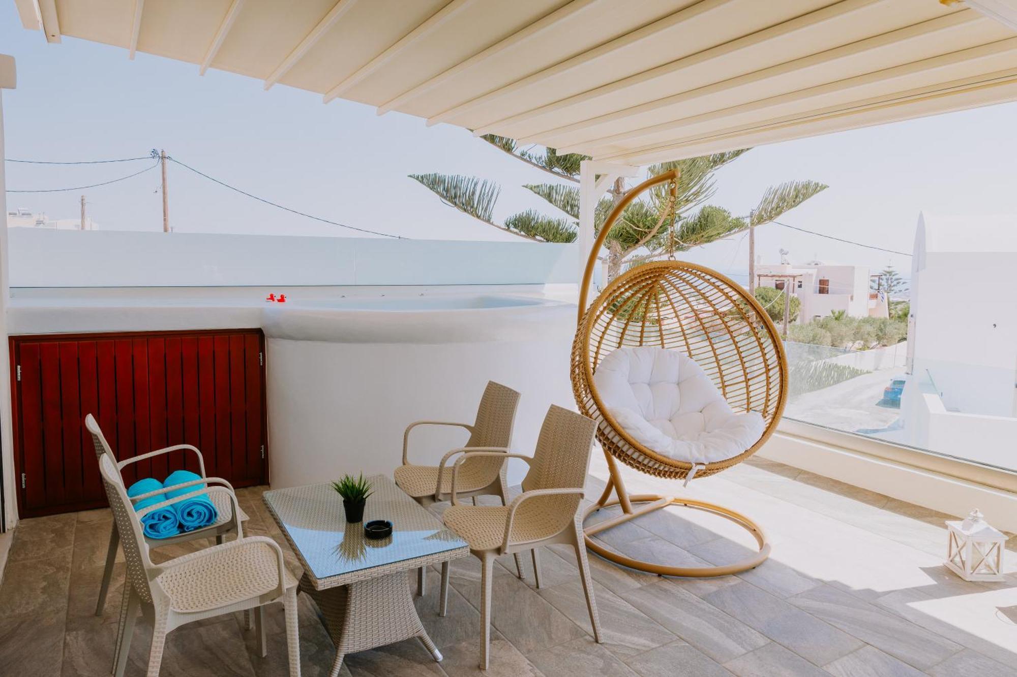 Sun Stories Suites Вотон Экстерьер фото